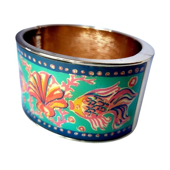 Lilly Pulitzer Hinged Cuff Bracelet Tropical Fish Shell Gold Chunky Bangle - Picture 1 of 11